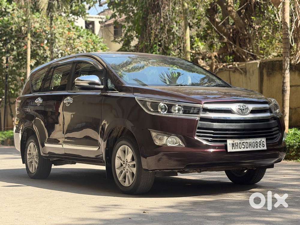 Toyota Innova Crysta 2.4 V 8 Str, 2017, Diesel