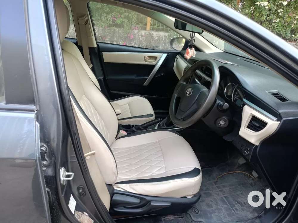 Toyota Corolla Altis 1.8 Js, 2014, Petrol