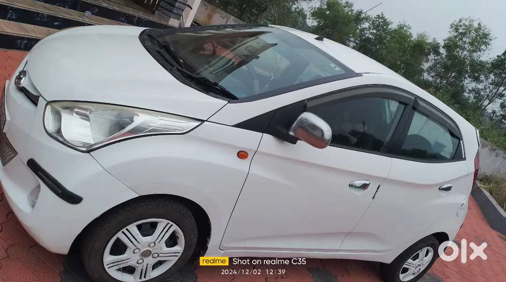 Hyundai Eon 2015 Petrol 120 Km Driven