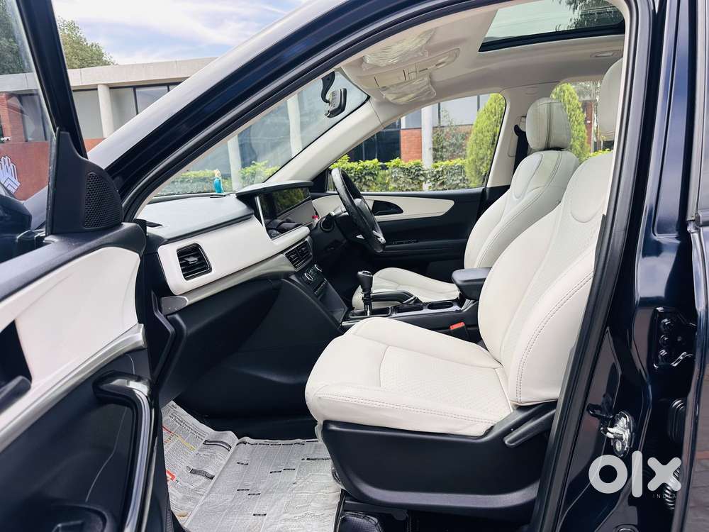 Mahindra Xuv700 2.2 Ax 5 Diesel Mt 7 Str, 2023, Diesel