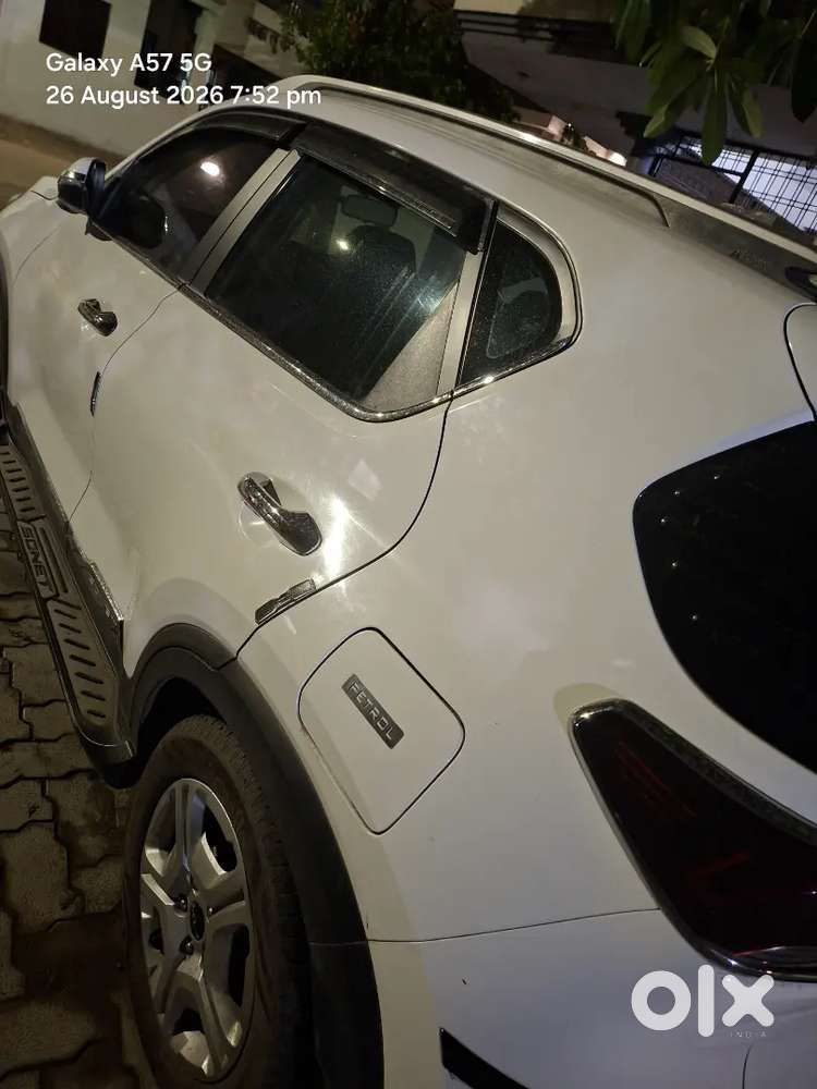 Kia Sonet 1.2 Htk 2023