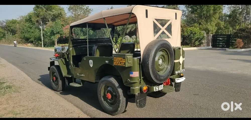 It Employee Driven Mahindra High Bonnet Jeep In Mint Condition