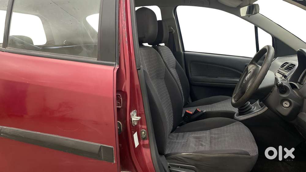 Maruti Suzuki Ritz Vxi, 2015, Petrol