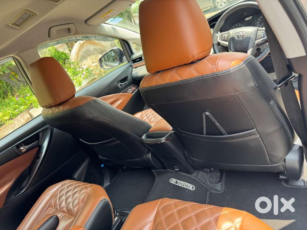 Toyota Innova Crysta 2019 Petrol Well Maintained