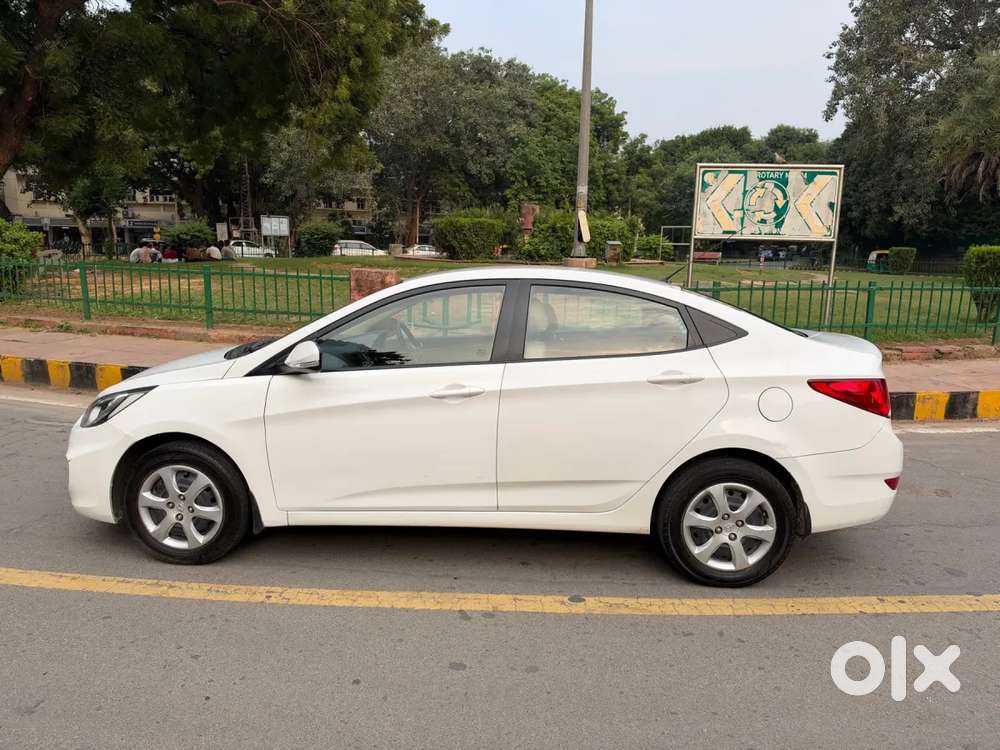 Hyundai Verna Fluidic 1.6 Vtvt, 2013, Petrol