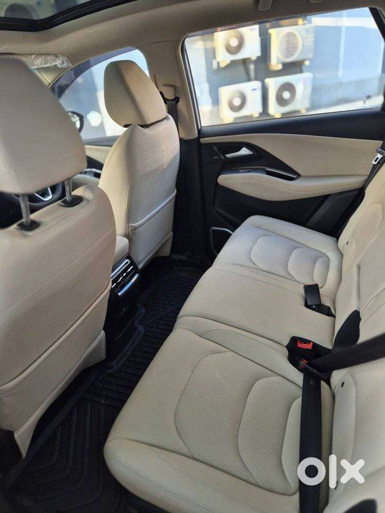 Mg Hector Sharp Pro 1.5 Turbo Cvt, 2025, Petrol