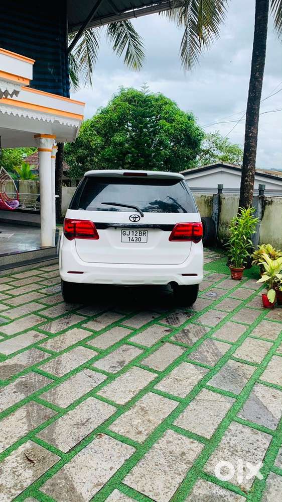 Toyota Fortuner Diesel 2012