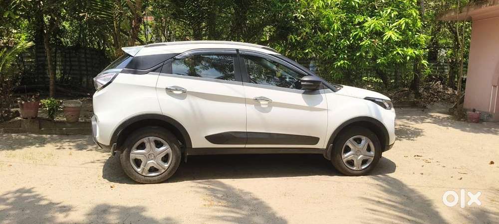 Single Handed Drive And Good Condition