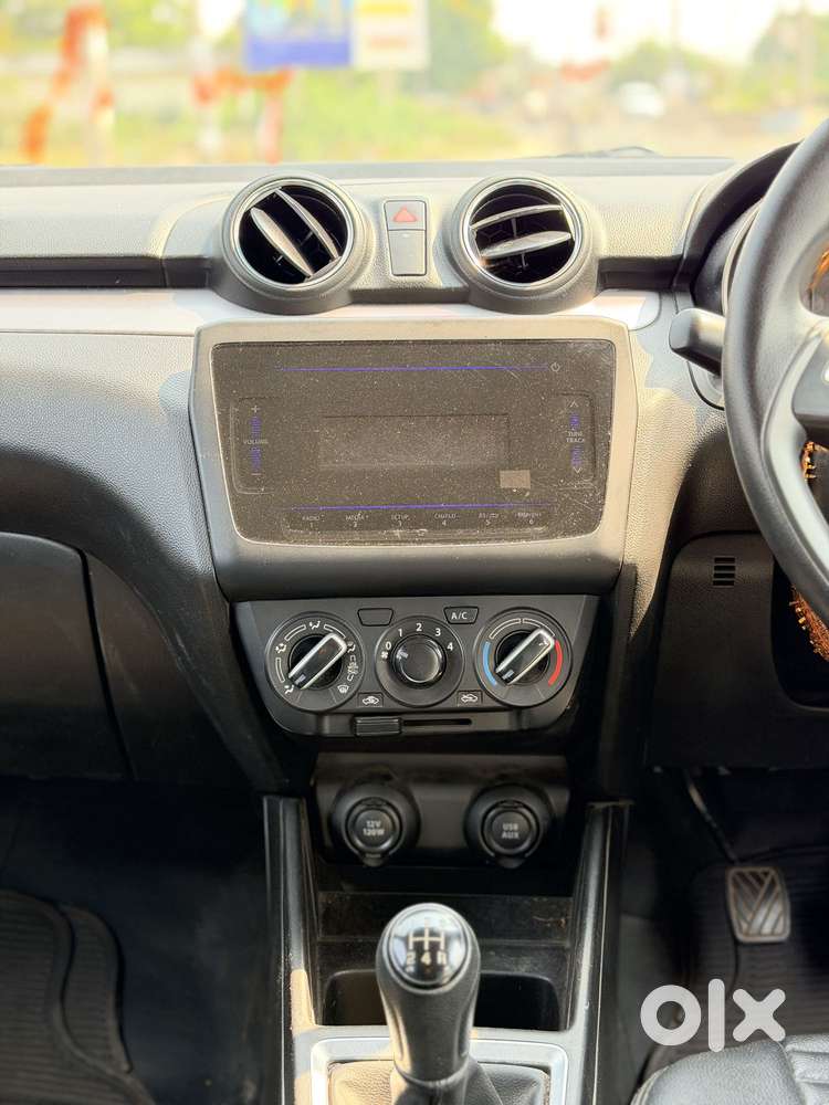 Maruti Suzuki Swift Vxi Abs Bsiv, 2023, Petrol