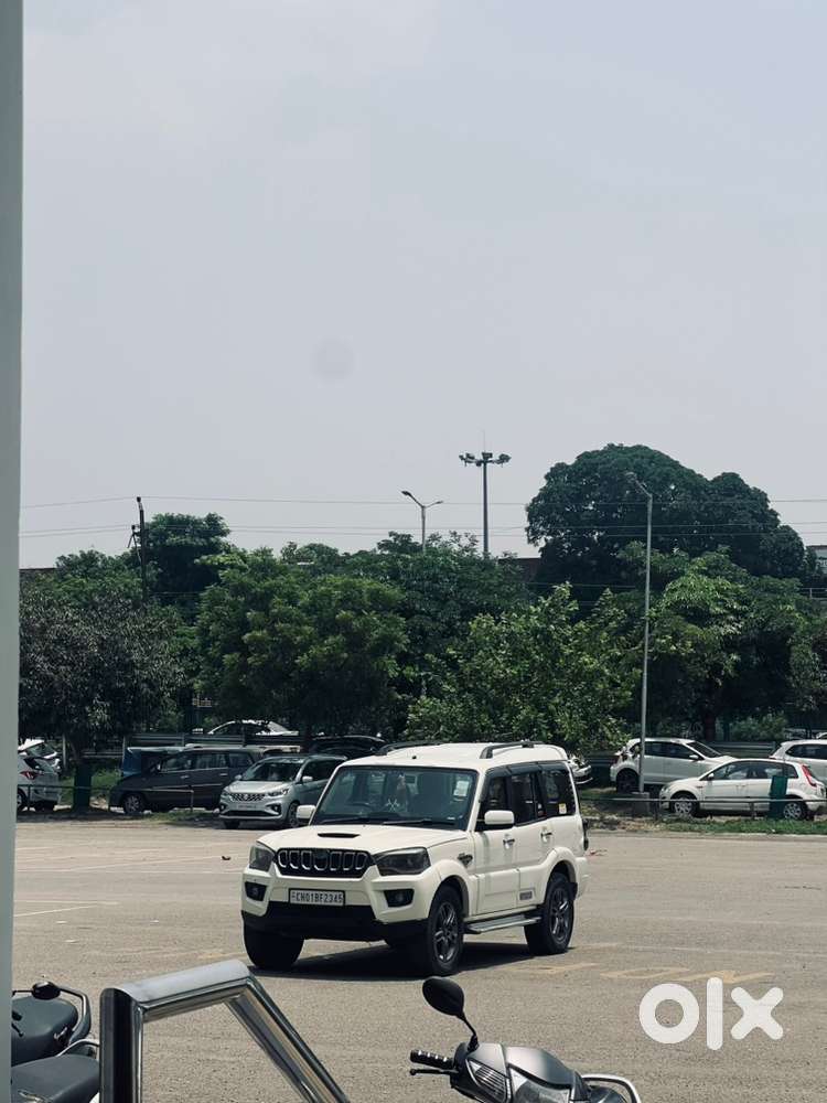 Mahindra Scorpio S4 2016 Diesel
