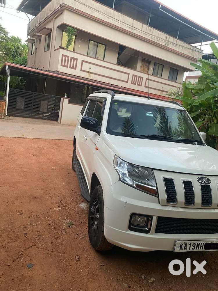 Mahindra Tuv 300 2017 Diesel Well Maintained
