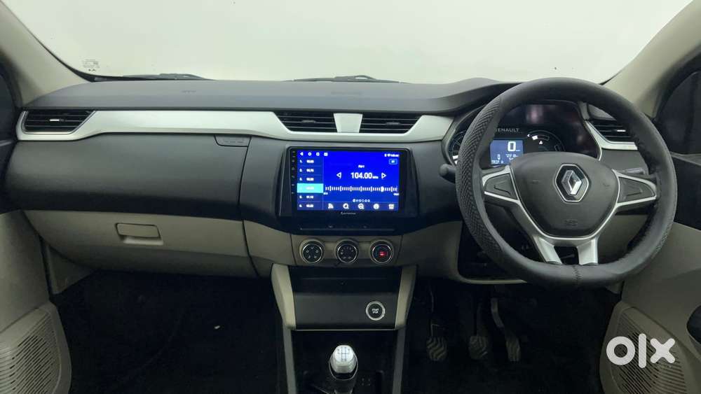 Renault Triber Rxz, 2019, Petrol