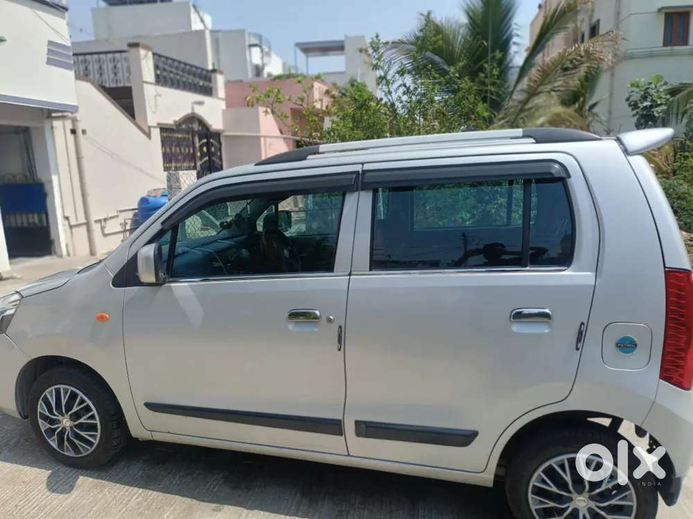 Maruti Suzuki Wagon R 2011 Petrol 69000 Km Driven.well Maintained