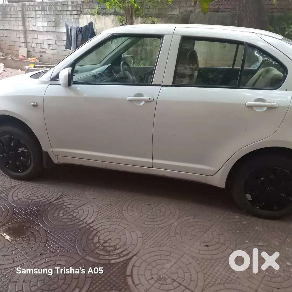 Maruti Suzuki Dzire 2011
