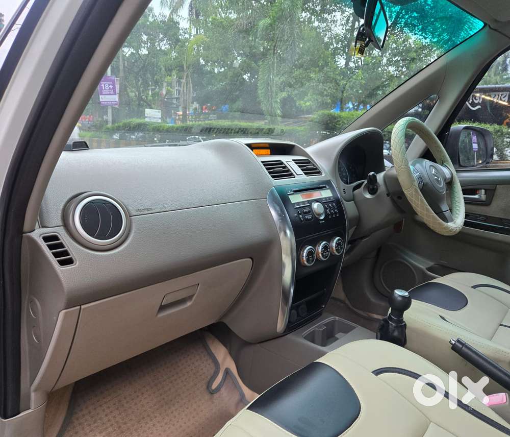 Maruti Suzuki Sx4 Zxi Mt Bsiv, 2012, Petrol