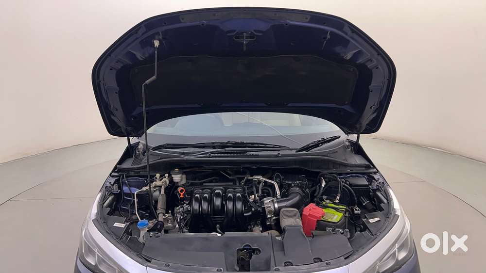 Honda City 1.5 V Mt, 2023, Petrol