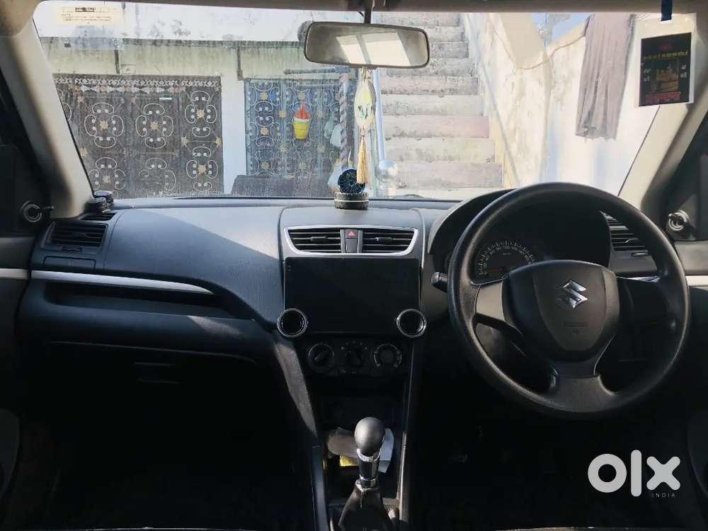 Maruti Suzuki Swift 2017 Petrol Well Maintained