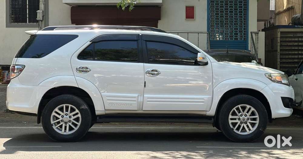 Toyota Fortuner 2012 Diesel Well Maintained
