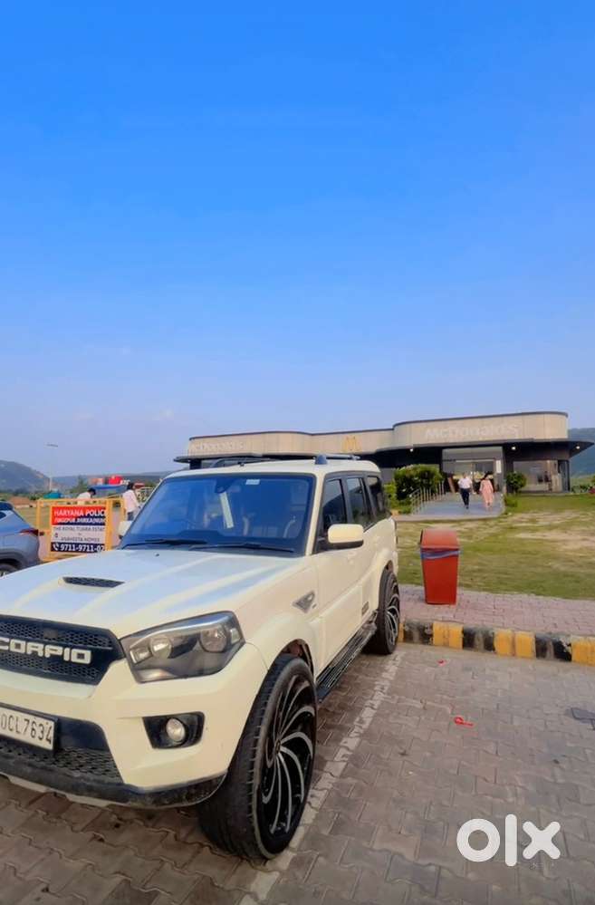 Mahindra Scorpio Classic 2018