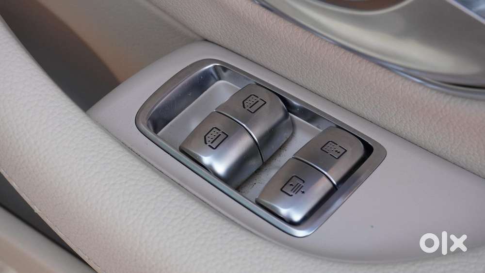 Mercedes-benz E-class Exclusive E 200, 2023, Petrol