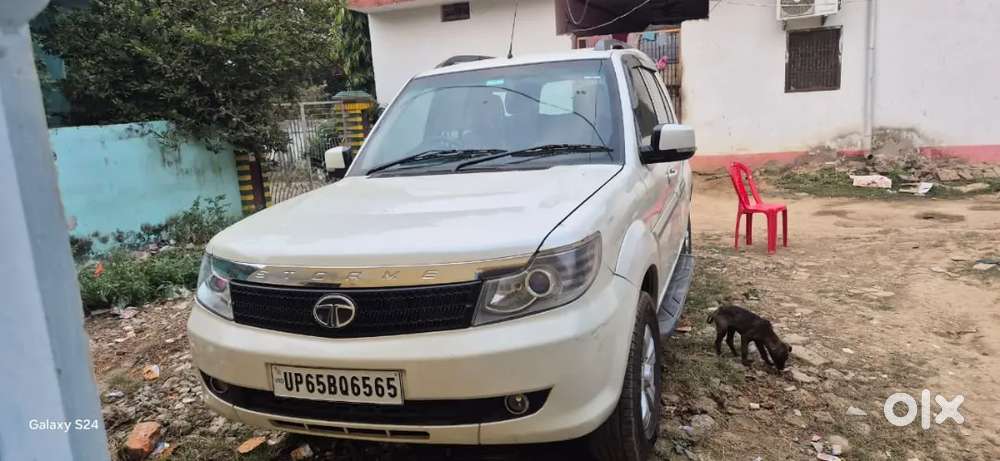 Tata Safari Storme 2014 Diesel 125000 Km Driven