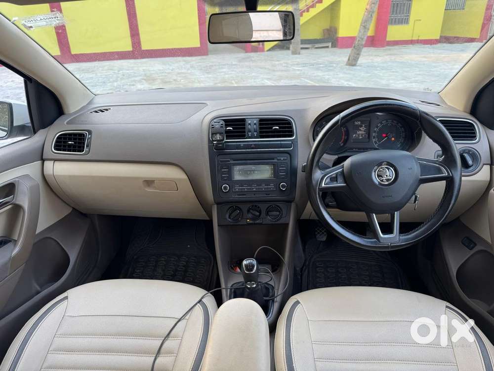 Skoda Rapid Ambition 1.6 Mpi Manual Plus Alloy, 2016, Petrol
