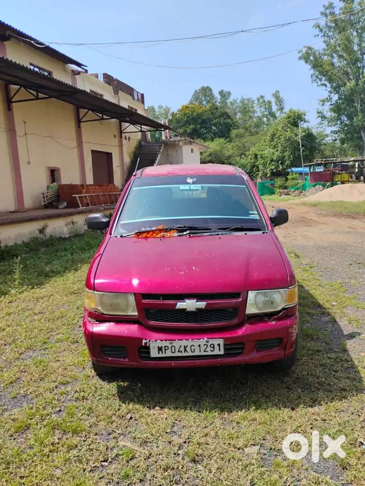 Chevrolet Tavera 2010