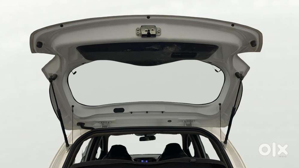 Hyundai Grand I10 Sportz 1.2 Kappa Vtvt, 2016, Petrol
