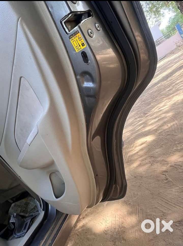 Swift Dzire Maruti Suzuki 2015 Model