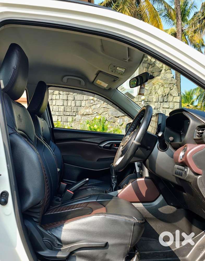 Maruti Suzuki Grand Vitara 1.5 Sigma Smart Hybrid, 2023, Petrol