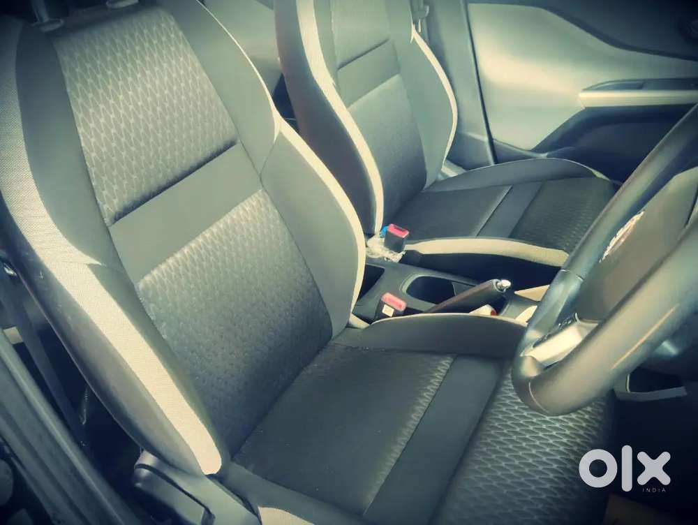 Nissan Magnite 1.0 Xv 2021 Showroom Condition Well Maintained