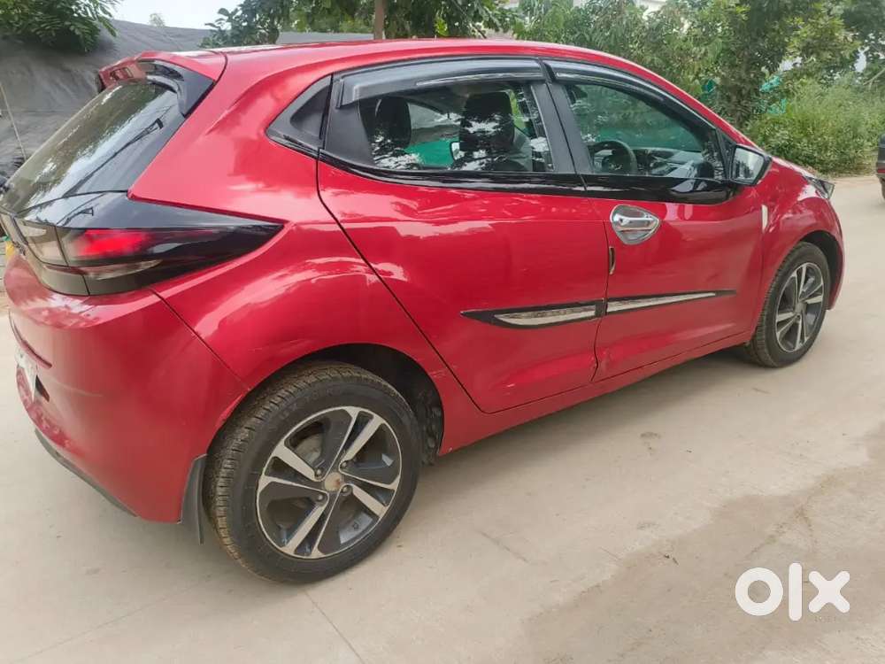 Tata Altroz Xz