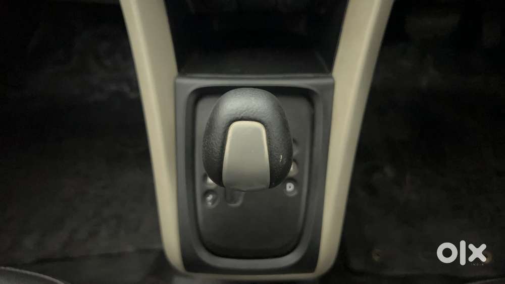 Maruti Suzuki Celerio 1.0 Vxi Amt, 2014, Petrol