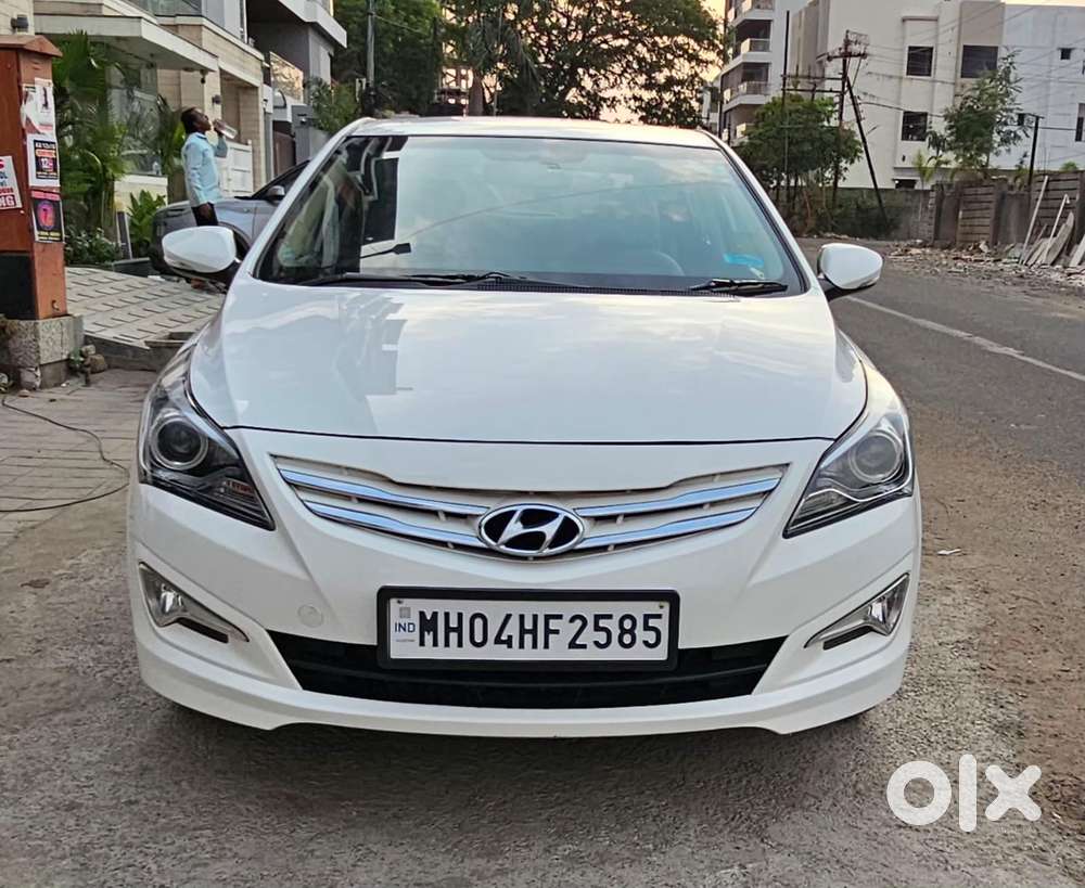 Hyundai Fluidic Verna