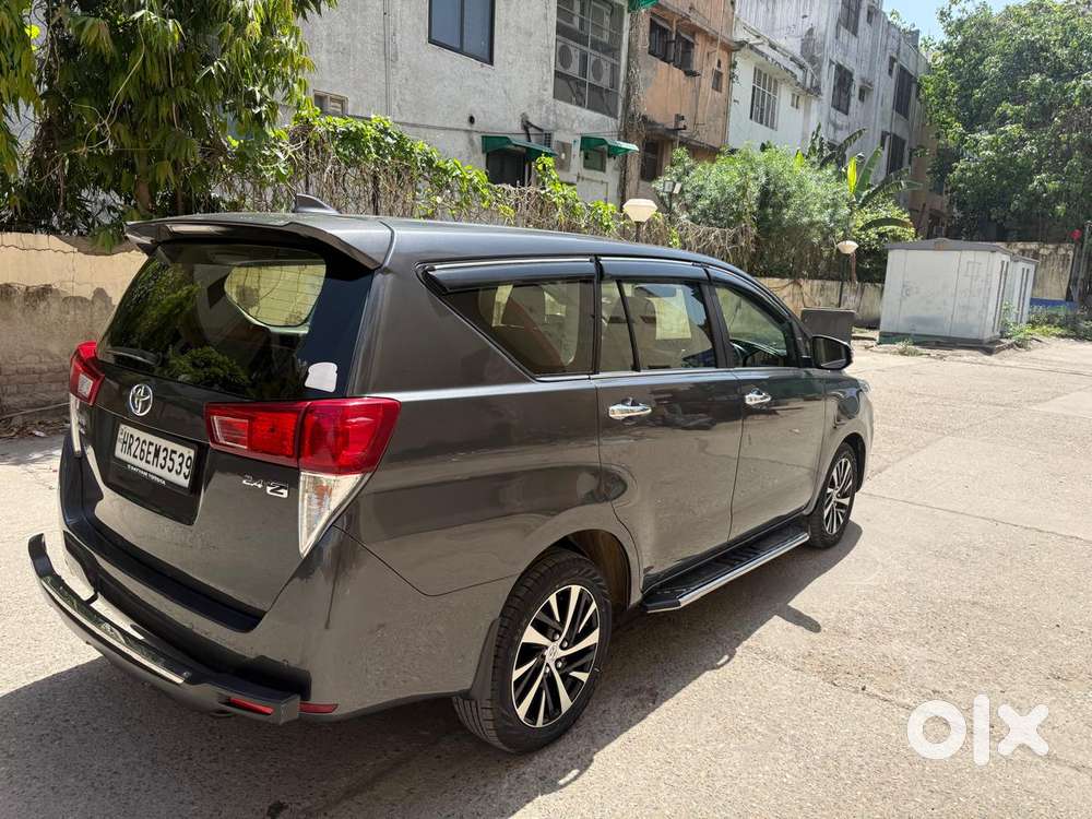 Toyota Innova Crysta [2020-ongoing] 2.4 Zx At 7 Str, 2021, Diesel