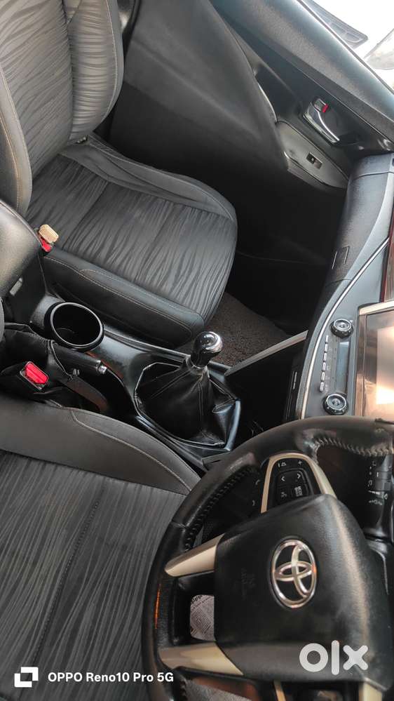 Toyota Innova Crysta 2.4 V 7 Str, 2017, Diesel