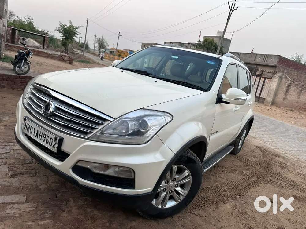 Mahindra Rexton 2014 ऑटोमैटिक