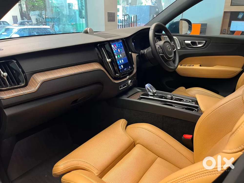 Volvo Xc60, 2023, Petrol