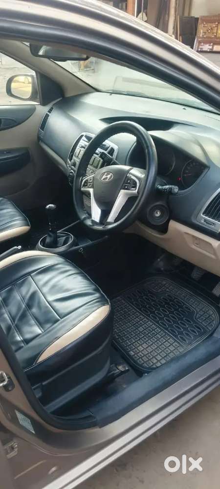 Hyundai I20 2013 Petrol Well Maintained
