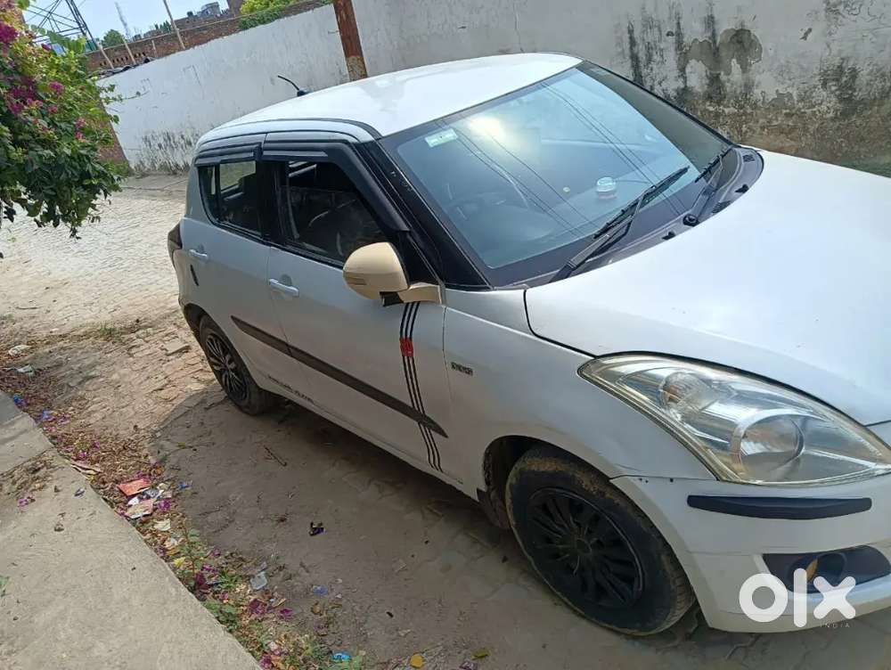 Maruti Suzuki Swift 2012 Diesel 123000 Km Driven