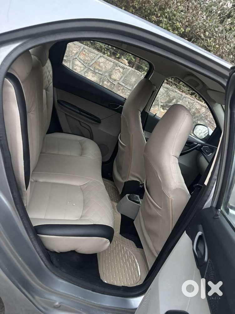 Tata Tiago 1.2 Revotron Xt (o), 2018, Petrol