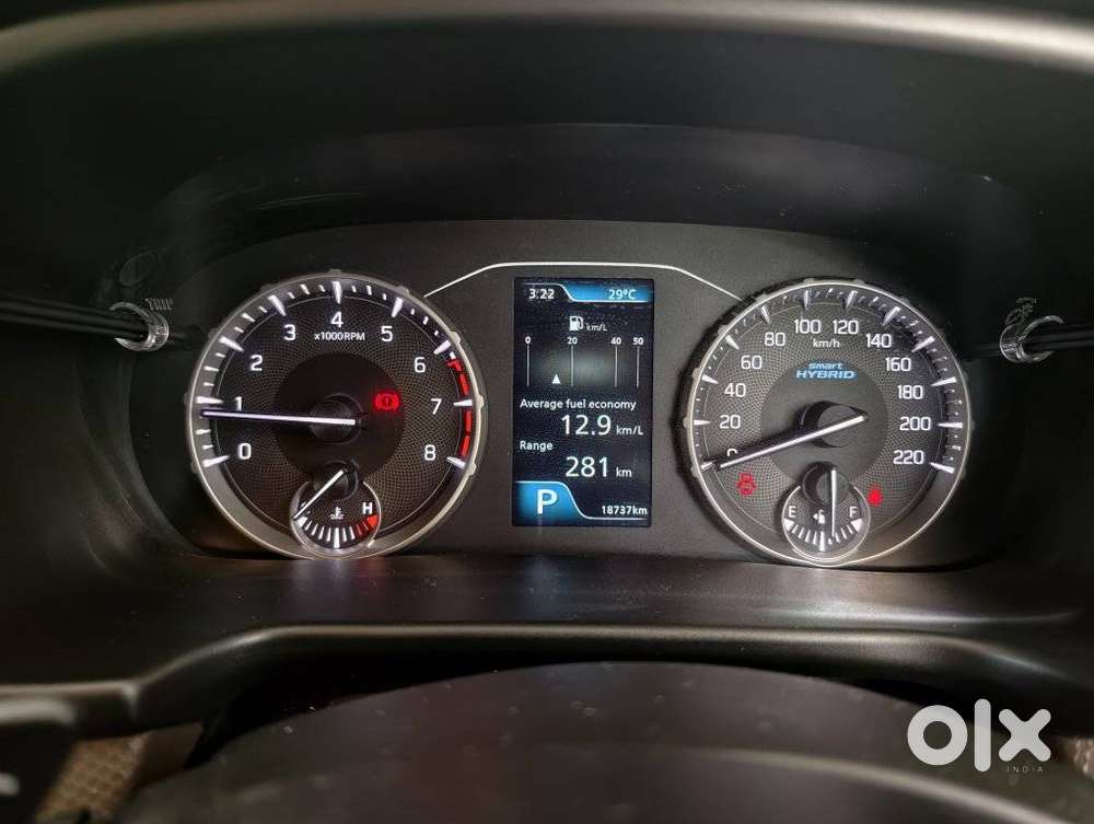 Maruti Suzuki Brezza 1.5 Zxi At Smart Hybrid, 2023, Petrol