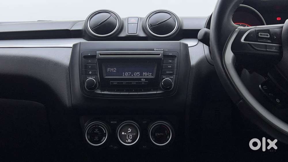 Maruti Suzuki Swift 1.3 Zxi, 2020, Petrol