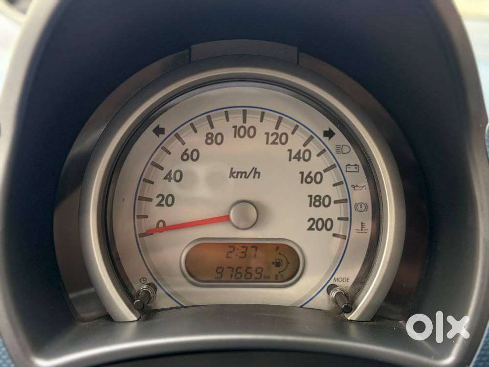 Maruti Suzuki Ritz Zxi, 2012, Petrol