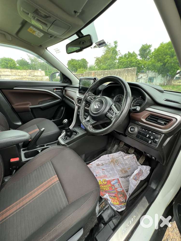 Maruti Suzuki Brezza 1.5 Zxi Plus Smart Hybrid, 2022, Petrol