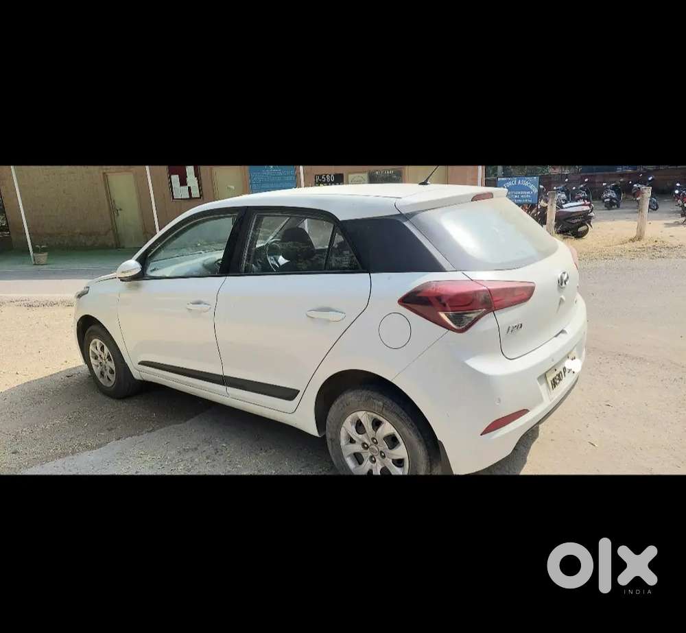I20 Cng + Petrol Single Handed First Owner 40k Running Only