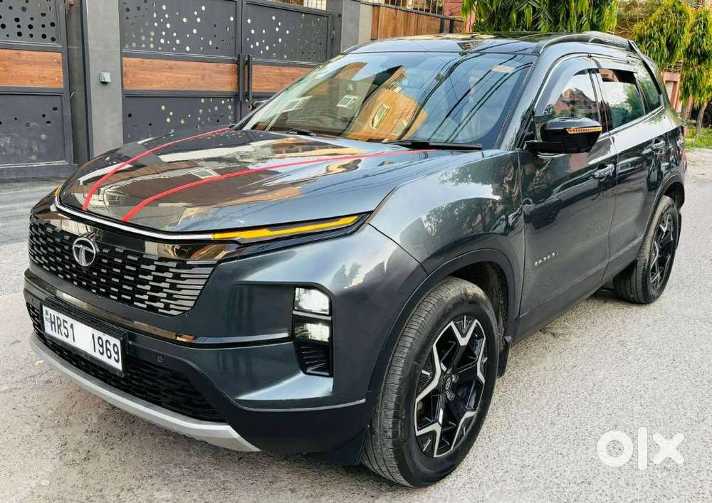 Tata Safari Accomplished Dark Edition At, 2024