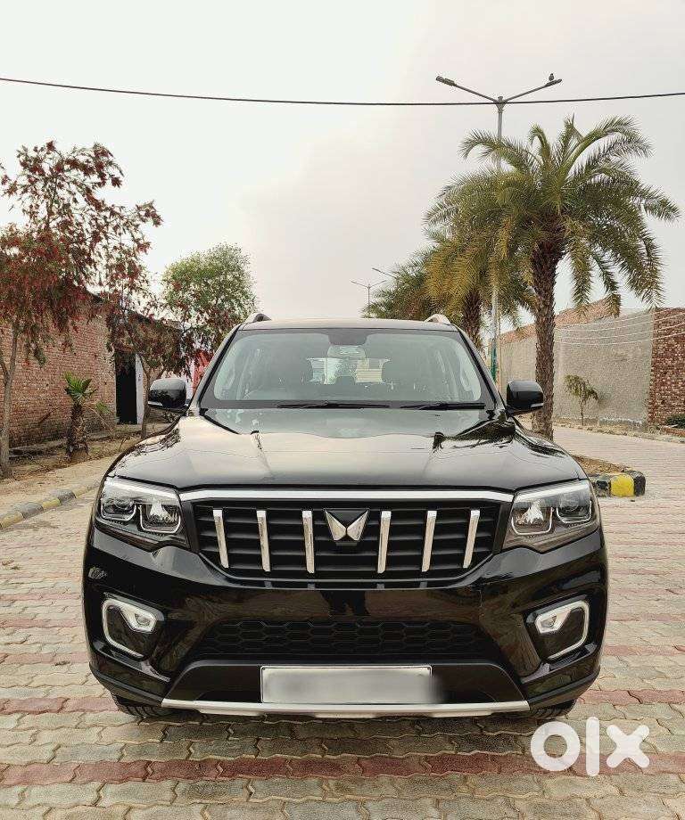 Mahindra Scorpio-n 2.2 Z8 Diesel At 7 Str, 2025