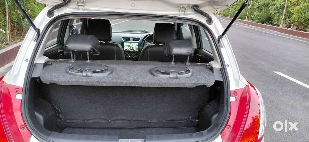 Maruti Suzuki Swift Vxi Optional, 2014, Petrol