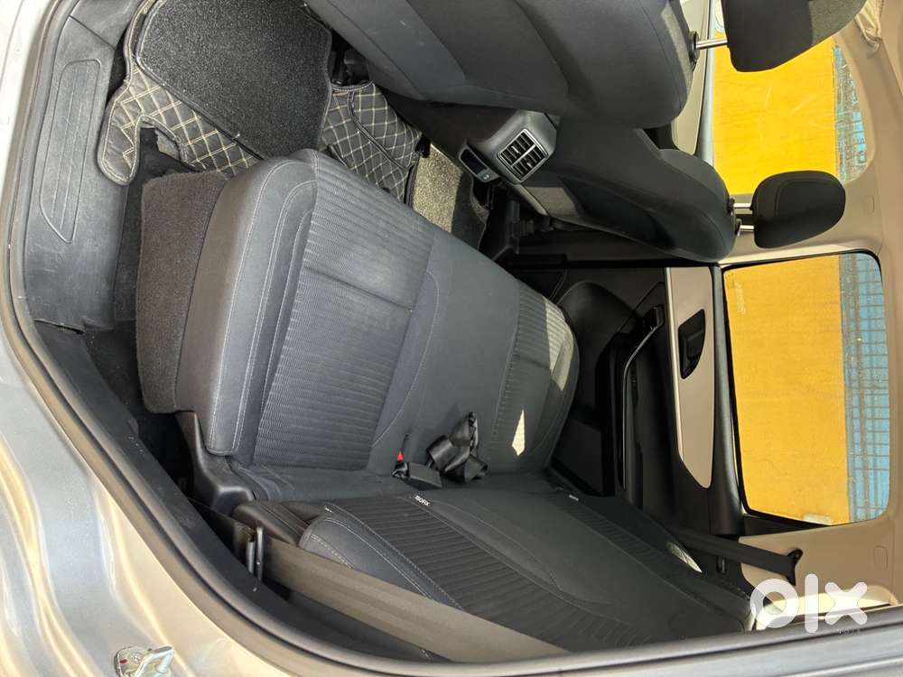 2022 Model, Excellent Condition Xuv700 For Sale